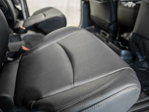 New 2026 Toyota Sienna XLE Woodland Edition AWD/4WD image 33