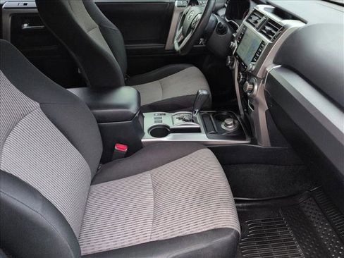 Used 2022 Toyota 4Runner SR5 AWD/4WD image 26
