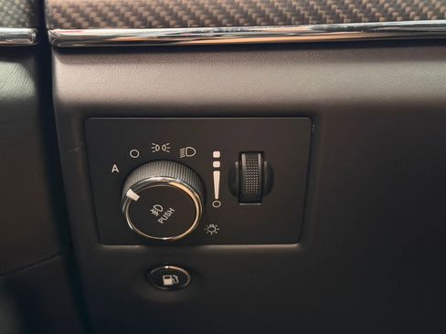 Used 2021 Jeep Grand Cherokee SRT image 58