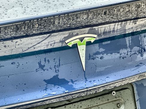 Used 2023 Tesla Model 3 Standard Range RWD image 15