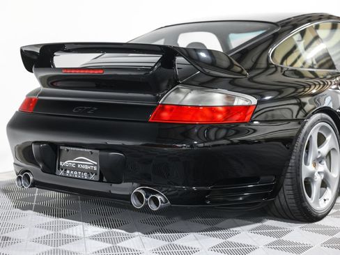 Used 2003 Porsche 911 GT2 RWD image 9