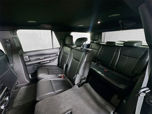 Used 2019 Ford Expedition XLT w/ Equipment Group 202A image 30