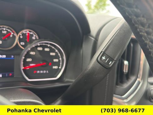 Used 2021 Chevrolet Silverado 1500 LT Trail Boss w/ Convenience Package II AWD/4WD image 11