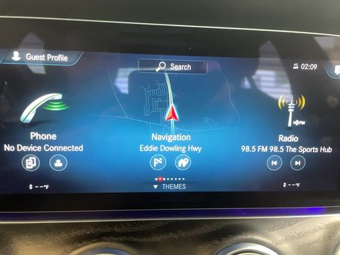 Used 2022 Mercedes-Benz E 350 4MATIC image 9