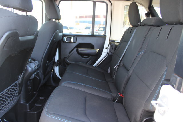 Used 2024 Jeep Wrangler Unlimited Rubicon 4xe AWD/4WD image 33