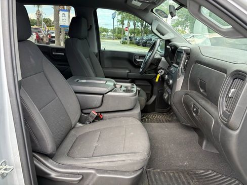 Used 2022 Chevrolet Silverado 1500 Custom RWD image 12