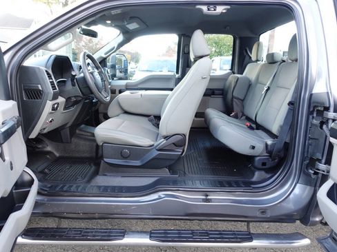 Used 2021 Ford F350 XL image 20