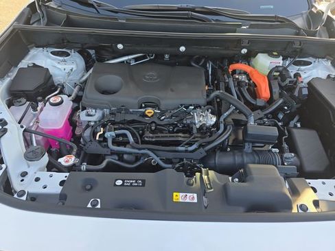 New 2025 Toyota RAV4 LE image 29