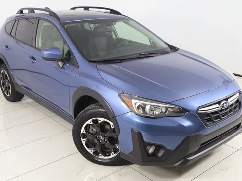 Used 2023 Subaru Crosstrek 2.0i Premium image 18