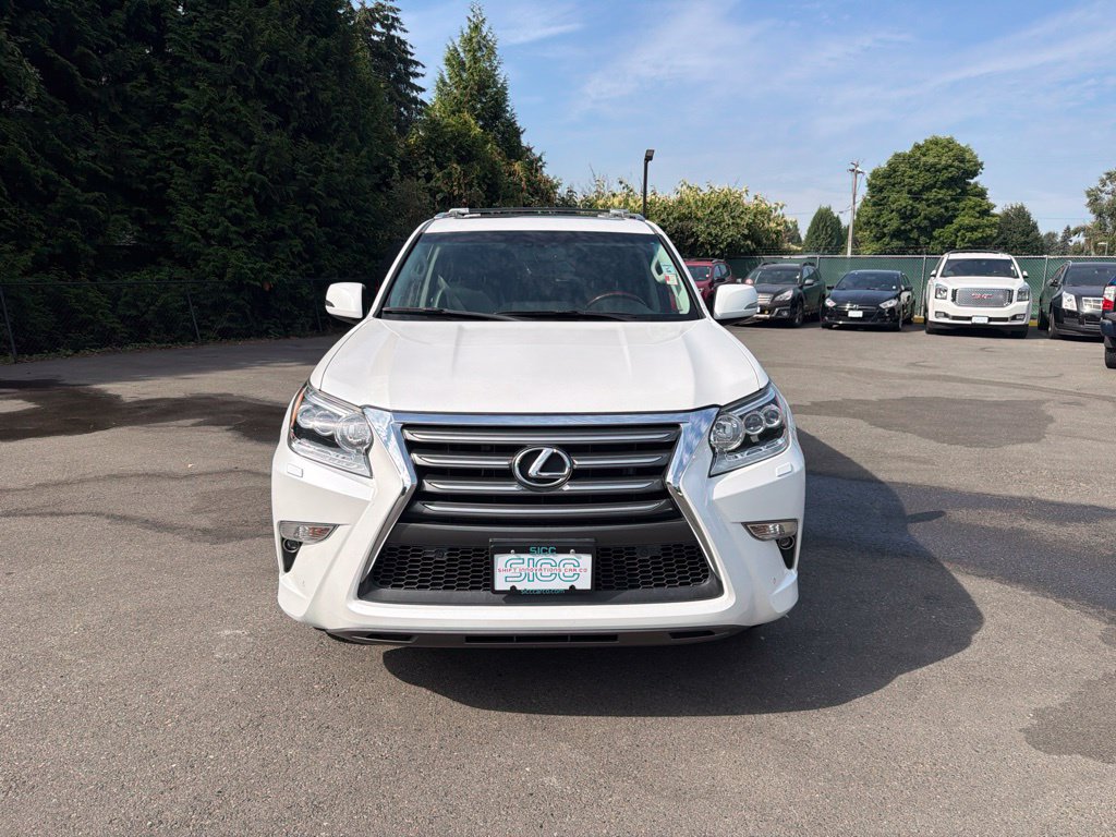 Used 2017 Lexus GX 460 Premium w/ Premium Package AWD/4WD image 2