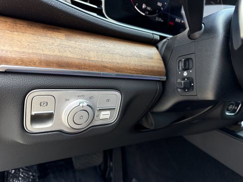 Certified 2025 Mercedes-Benz GLE 350 4MATIC image 41