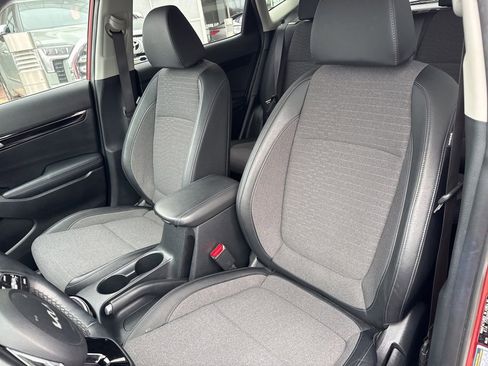Used 2022 Kia Seltos Nightfall Edition image 13