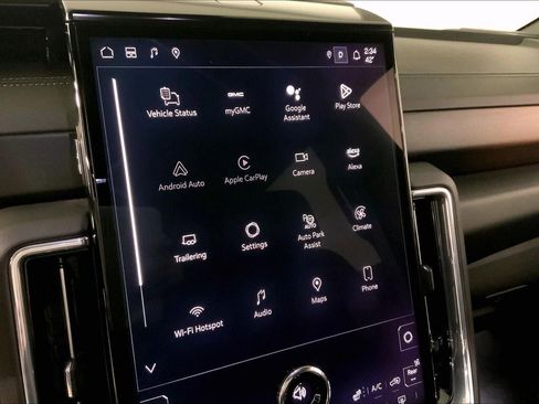 Used 2025 GMC Yukon XL Denali image 6