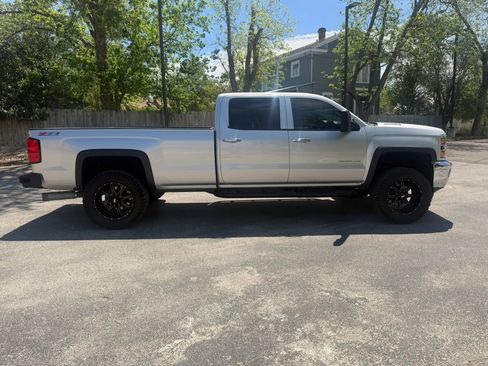 Used 2015 Chevrolet Silverado 2500 LTZ w/ Duramax Plus Package AWD/4WD image 4