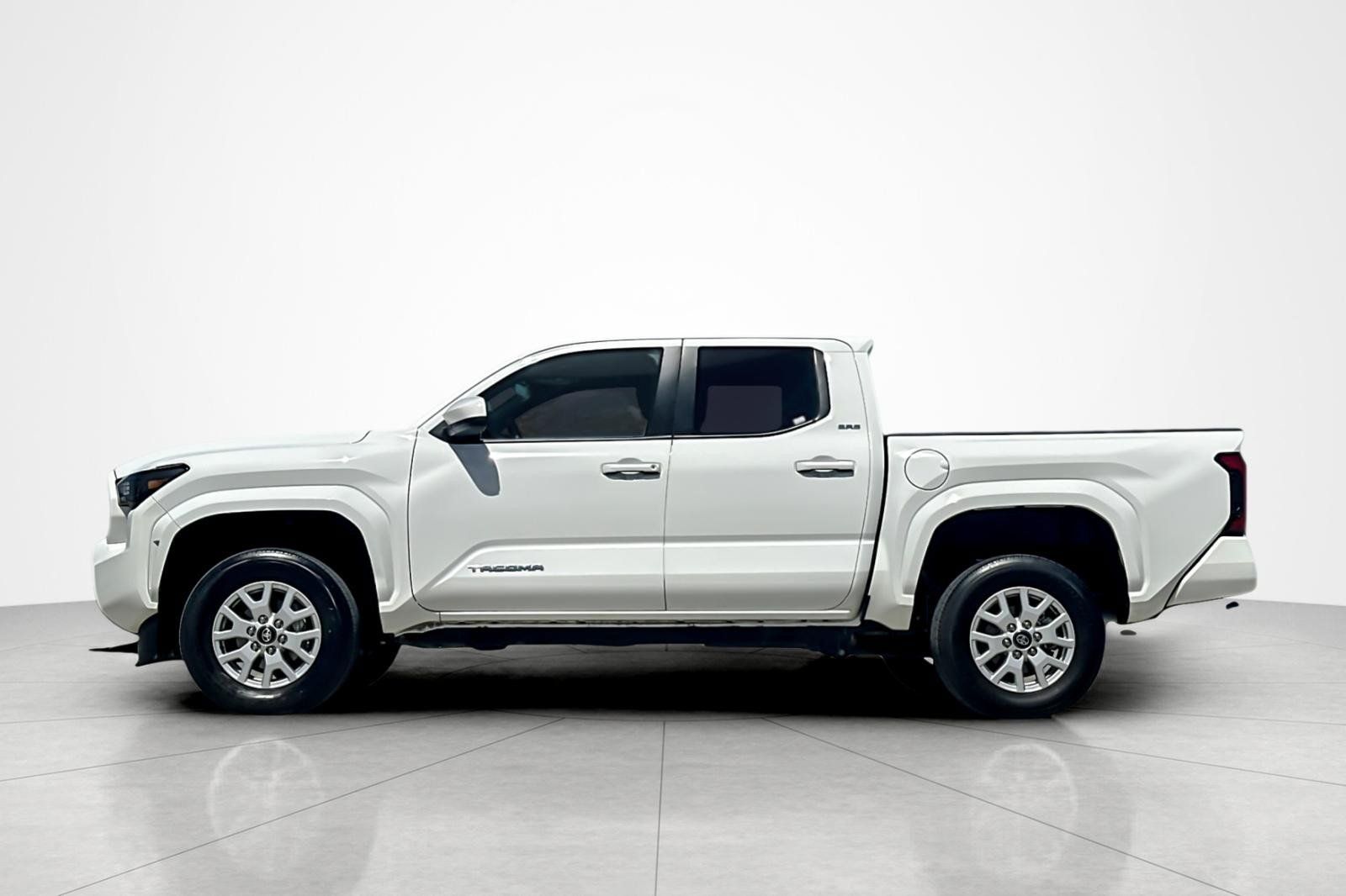 Certified 2024 Toyota Tacoma SR5 RWD image 2