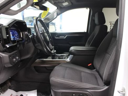 Used 2023 Chevrolet Silverado 1500 LT Trail Boss w/ Protection Package AWD/4WD image 19
