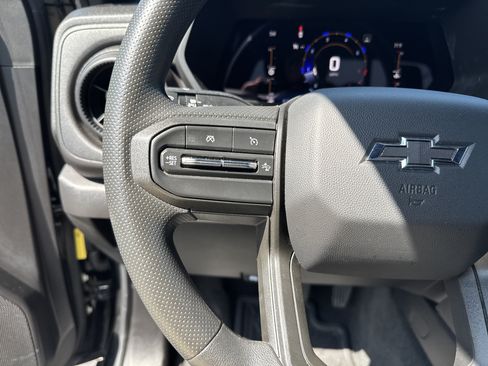 Used 2023 Chevrolet Colorado Trail Boss w/ Advanced Trailering Package AWD/4WD image 18