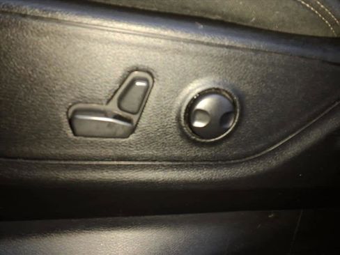 Used 2022 RAM 1500 Big Horn w/ Night Edition image 11