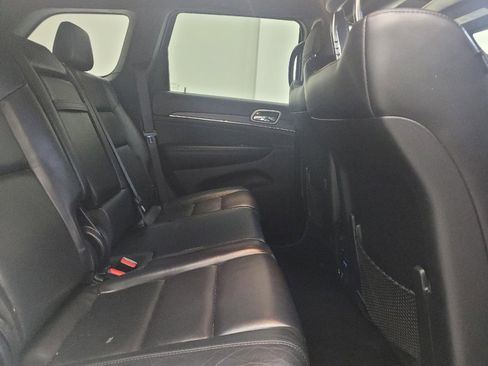 Used 2020 Jeep Grand Cherokee Limited AWD/4WD image 19
