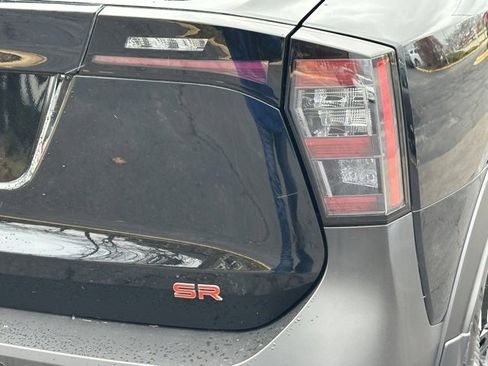Certified 2025 Nissan Kicks SR image 16
