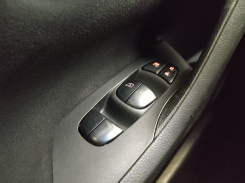 Used 2014 Nissan Altima 2.5 SV w/ Convenience Package FWD image 27