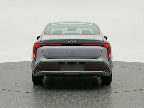 Used 2025 Kia K4 FWD image 7