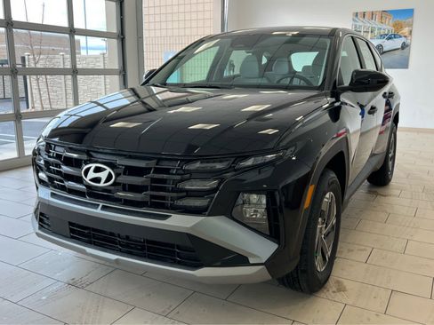 New 2026 Hyundai Tucson Blue SE AWD/4WD image 2