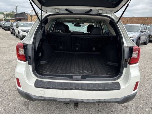 Used 2015 Subaru Outback 3.6R Limited AWD/4WD image 32
