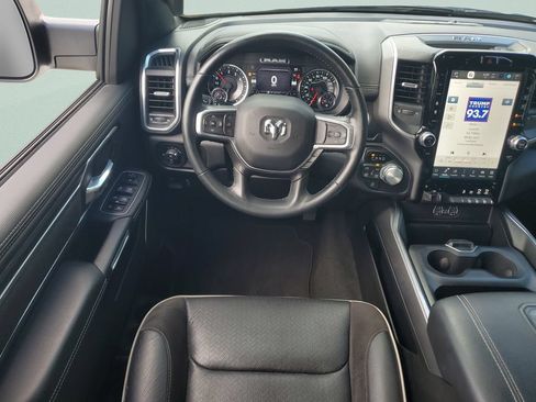 Used 2023 RAM 1500 Laramie AWD/4WD image 12