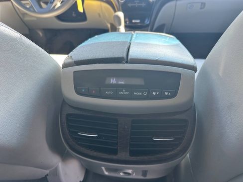 Used 2012 Acura MDX AWD/4WD image 14
