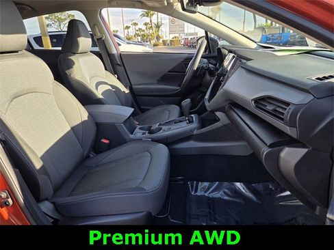 Used 2024 Subaru Crosstrek 2.0i Premium image 17