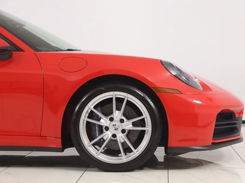 Used 2025 Porsche 911 Carrera RWD image 65