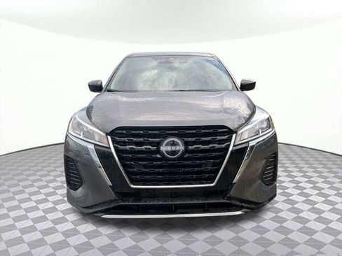 Used 2024 Nissan Kicks S FWD image 6