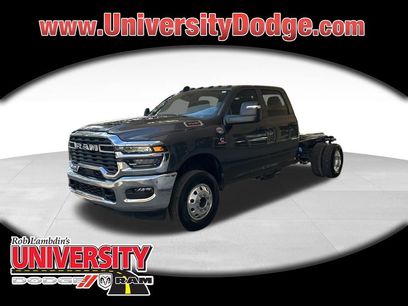 Used 2025 RAM 3500 Tradesman w/ Chrome Appearance Group