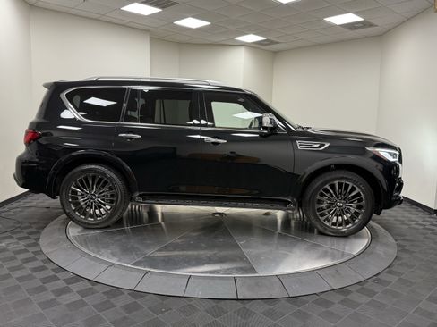 Used 2023 INFINITI QX80 Sensory w/ Cargo Package RWD image 8