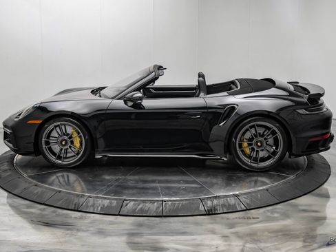 Used 2025 Porsche 911 Turbo S w/ Exterior Sport Package AWD/4WD image 8