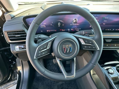 New 2025 Buick Envision Avenir image 27