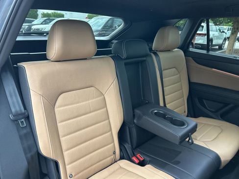 New 2026 Volkswagen Atlas Cross Sport SEL R-Line image 47