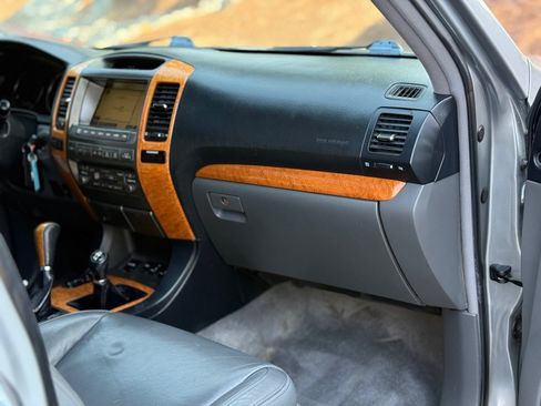 Used 2007 Lexus GX 470 AWD/4WD image 19
