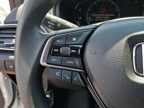 Used 2019 Honda Accord LX image 15