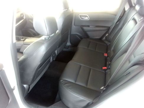 Used 2021 Nissan Rogue SV w/ Premium Package image 18