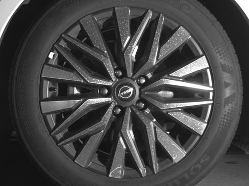 Used 2025 Nissan Altima 2.5 SV FWD image 12