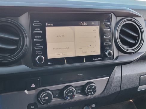 Used 2021 Toyota Tacoma SR w/ SR Convenience Package image 9