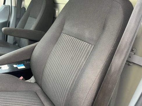 Used 2015 Ford Transit 250 130 Low Roof image 10