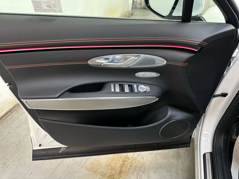 New 2026 Genesis GV70 2.5T Sport Prestige image 10