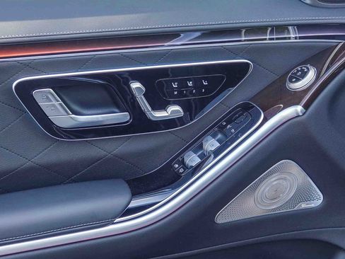 New 2026 Mercedes-Benz S 580 4MATIC Sedan image 21