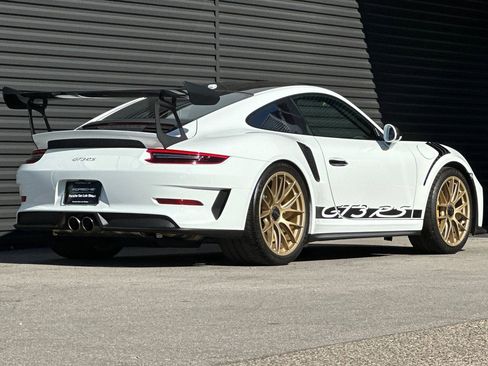 Used 2019 Porsche 911 GT3 RS image 8