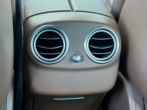 Used 2018 Mercedes-Benz E 300 image 15