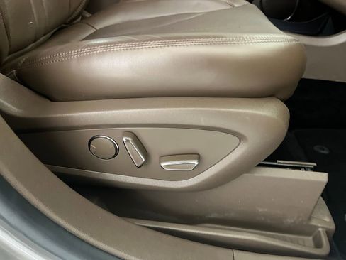 Used 2017 Lincoln MKX Reserve w/ Lincoln MKX Climate Package image 58