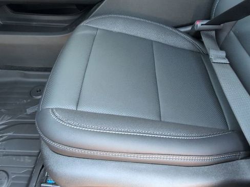 New 2026 Chevrolet Equinox EV LT AWD/4WD image 13